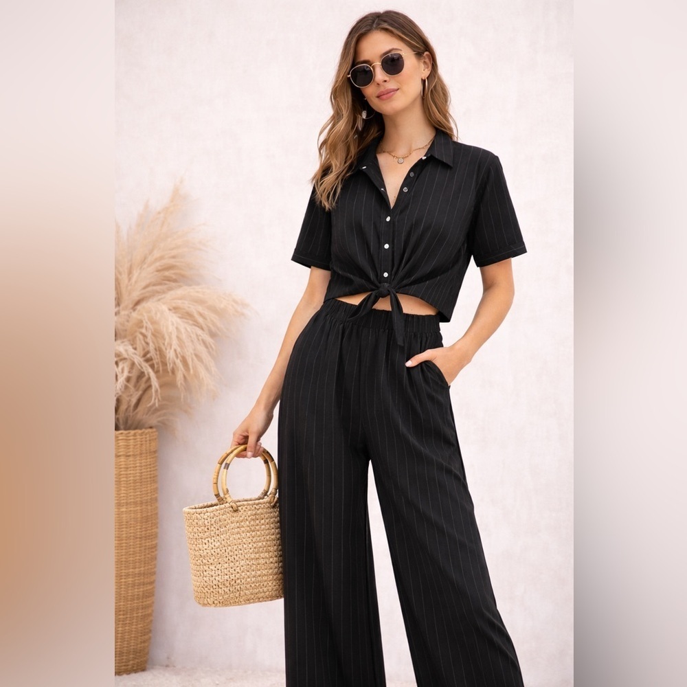 Matching Set Wide Leg Pants Tie Front Crop Top M Pinstripe Charlotte Avery